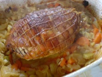 Rezept: Gerollter Schweinebraten Bild Nr. 8 Gerollter Schweinebraten - Rezept - Bild Nr. 8