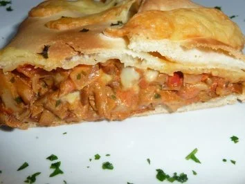 Pizzarollo mit Pfifferlingen gefüllt - Rezept