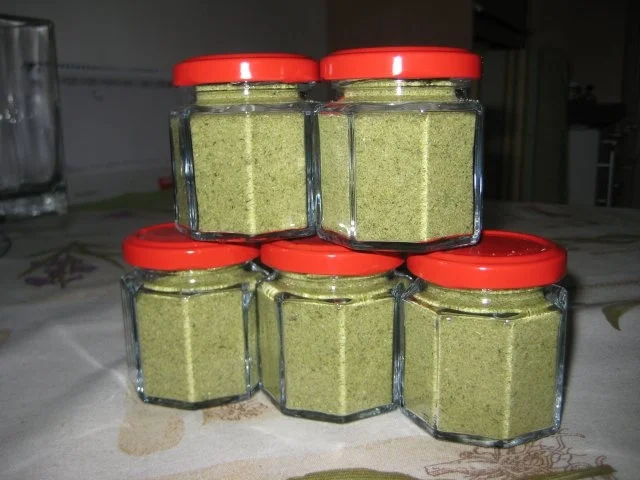 Rezept: Rucola-Balsamico Salz Bild Nr. 12 Rucola-Balsamico Salz - Rezept - Bild Nr. 12