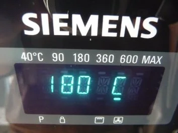 Hackfleisch : Hackbraten mit Ei, Schmorgurke und Salzkartoffeln - Rezept - Bild Nr. 9