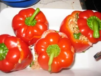 Mit Zartweizen gefüllte Paprikaschoten - Rezept - Bild Nr. 3