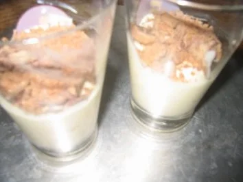 Rezept: Dessert: Eierlikör - Quarktraum... Bild Nr. 3 Dessert: Eierlikör - Quarktraum... - Rezept - Bild Nr. 3