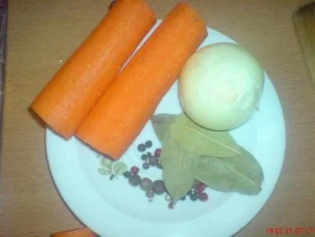 Hühnersuppe mit zartem Hühnerfleisch - Rezept - Bild Nr. 3