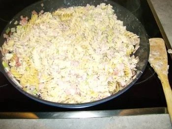 Rezept: Schinkennudeln a la Moni Bild Nr. 3 Schinkennudeln a la Moni - Rezept - Bild Nr. 3