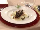 Schwertfisch mit Zitronen-Kapern-Soße und geschmortem Radicchio (Rhea Harder) - Rezept