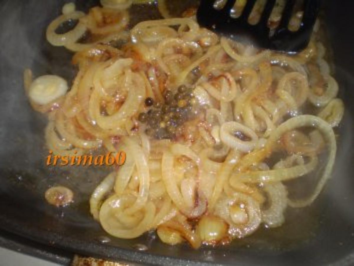 Überbackene Zwiebelkoteletts mit Kartoffelspalten - Rezept - Bild Nr. 5