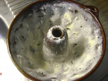 Rezept: Kernölgugelhupf Bild Nr. 2 Kernölgugelhupf - Rezept - Bild Nr. 2