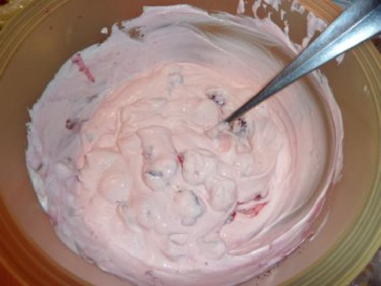 Dessert: Quarkspeise mit Kirschen - einfach - von BK858
