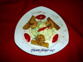 Gambas an Gurken  in Senf-Honig- Ingwer-Joghurt - Rezept