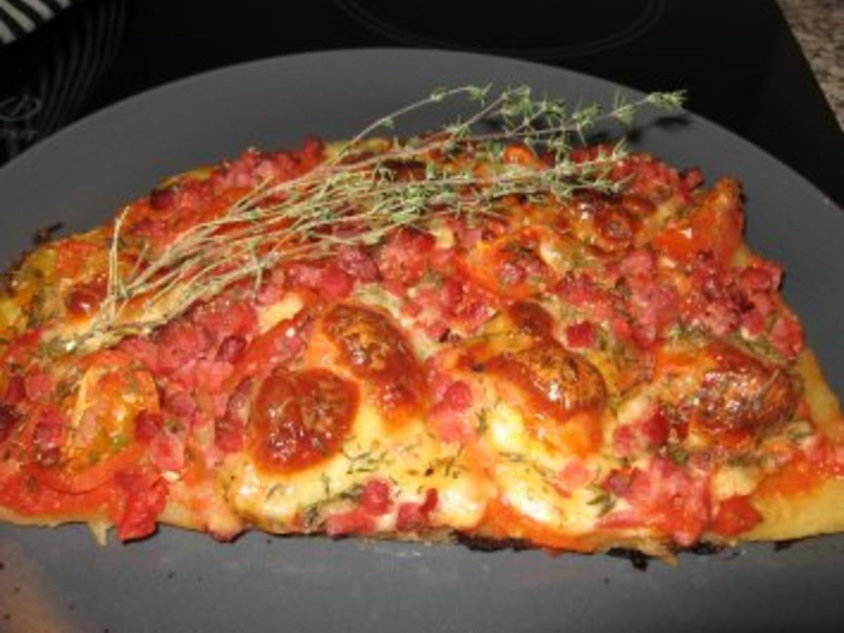 Kartoffelpizza mit Speck und Mozzarella - Rezept - kochbar.de