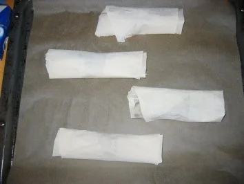 Mini-Strudel mit Schokosoße und Eis - Rezept - Bild Nr. 7