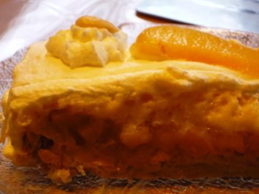 Pfirsichtorte mit Baiserboden