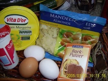 Rezept: Mein Mandelbutterkuchen Bilder on Bild Nr. 2 Mein Mandelbutterkuchen Bilder on - Rezept - Bild Nr. 2