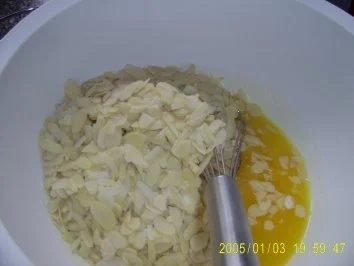 Rezept: Mein Mandelbutterkuchen Bilder on Bild Nr. 8 Mein Mandelbutterkuchen Bilder on - Rezept - Bild Nr. 8