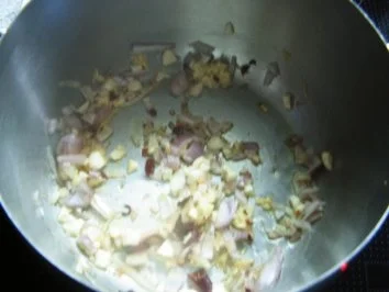 Rezept: Süßkartoffel-Ingwersuppe Bild Nr. 3 Süßkartoffel-Ingwersuppe - Rezept - Bild Nr. 3