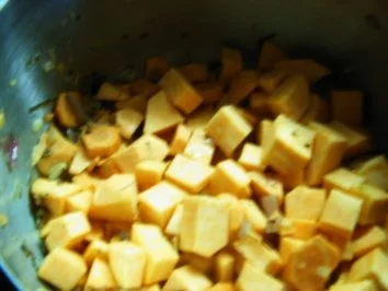 Rezept: Süßkartoffel-Ingwersuppe Bild Nr. 4 Süßkartoffel-Ingwersuppe - Rezept - Bild Nr. 4