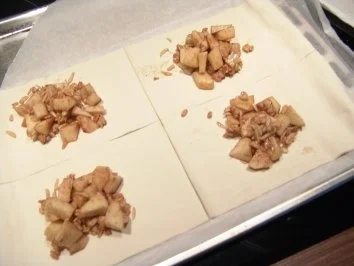 Rezept: Apfeltaschen mit KNUSPER Bild Nr. 2 Apfeltaschen mit KNUSPER - Rezept - Bild Nr. 2