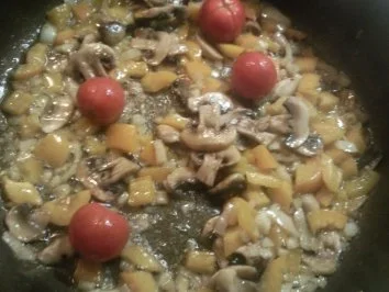 Paprika-Pilz-Wildkräutergemüse - Rezept - Bild Nr. 3