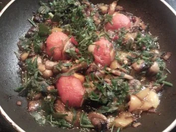 Paprika-Pilz-Wildkräutergemüse - Rezept - Bild Nr. 7