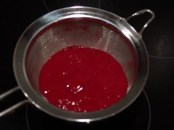 Rezept: Rosa Entenbrust auf Rucola mit Himbeerdressing Bild Nr. 2 Rosa Entenbrust auf Rucola mit Himbeerdressing - Rezept - Bild Nr. 2