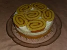 Schnelle Biskuitrollen-Torte - Rezept