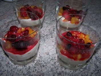 Schichtcreme mit Früchten - Rezept - Bild Nr. 13