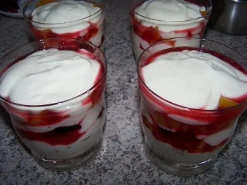 Schichtcreme mit Früchten - Rezept - Bild Nr. 14