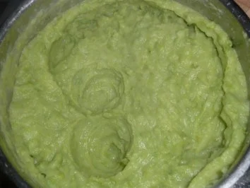 Rezept: Erbsenpüree mit Buntbarschfilet Bild Nr. 2 Erbsenpüree mit Buntbarschfilet - Rezept - Bild Nr. 2