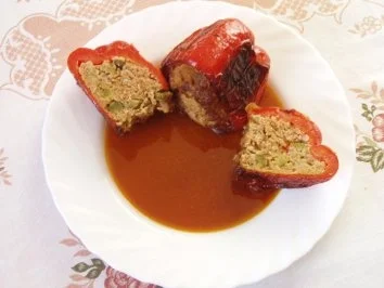 Rezept: Gefüllte Paprika Bild Nr. 2 Gefüllte Paprika - Rezept - Bild Nr. 2