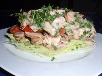 Feine Salat-Torte mit einem Joghurt-Senf-Kräuter-Dressing - Rezept - Bild Nr. 14