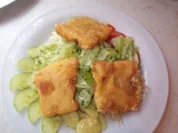 Gebackener Emmentaler auf Salatbett - Rezept