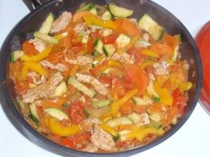 Reispfännchen mit Schweinefiletstreifen und Gemüse - Rezept - Bild Nr. 8