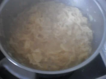 Maultaschen mit Blutwurst und Sauerkraut - Rezept - Bild Nr. 5