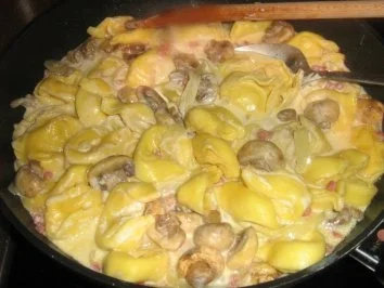 Käsetortelloni mit Champignonrahmsoße - Rezept - Bild Nr. 5