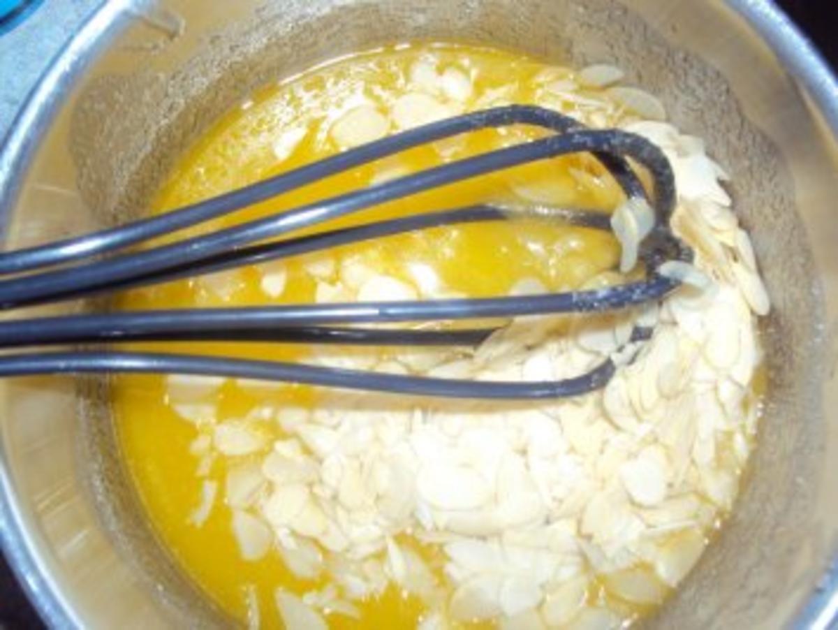 Zuckerkuchen mit Mandelkruste - Rezept - Bild Nr. 6