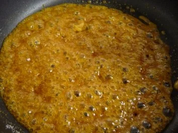 Rezept: Bayrisch Creme mit karamelisierten Apfelspalten Bild Nr. 2 Bayrisch Creme mit karamelisierten Apfelspalten - Rezept - Bild Nr. 2