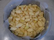 saftiger Apfelkuchen mit einer Mandel-Butterkruste - Rezept