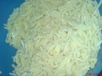 Suppeneinlage (Bandnudeln) - Rezept - Bild Nr. 4