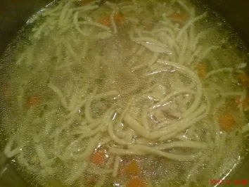 Suppeneinlage (Bandnudeln) - Rezept - Bild Nr. 5