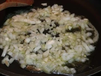 Paprika - Tomatensuppe mit Hackbällchen - Rezept - Bild Nr. 5