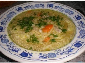 Nudelsuppe nach Art des Hauses - Rezept