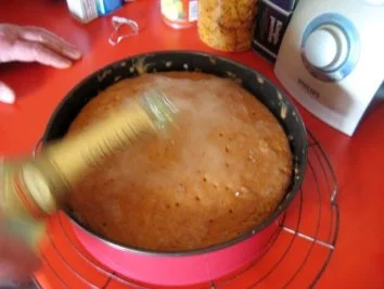 Rezept: Mannis - Sektkuchen Bild Nr. 10 Mannis - Sektkuchen - Rezept - Bild Nr. 10