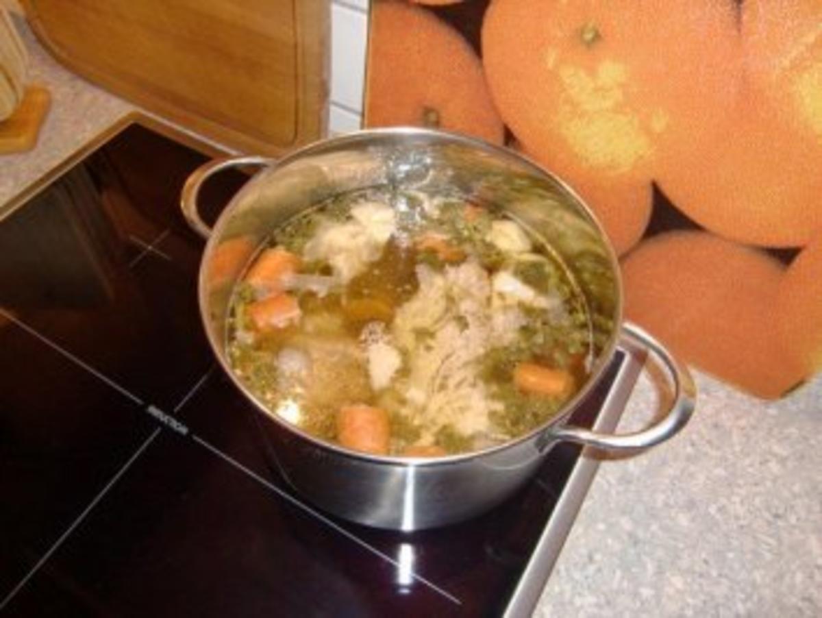 Bohnensuppe mit Rinder-Beinscheibe und Suppengemüse - Rezept mit Bild ...