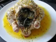 Poularde in feiner Orangen-Kräuter Marinade mit Gemüse und Granatapfelkernen - Rezept - Bild Nr. 4