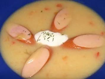 Rezept: Muttern's Tüftensüpp' mit Bockwürstchen Muttern's Tüftensüpp' mit Bockwürstchen - Rezept