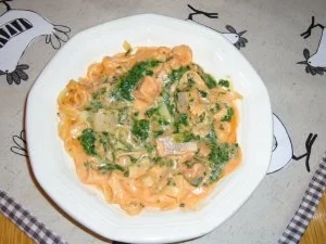 Lachs- Spinat- Frikassee - Rezept