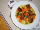 Möhrentopf mit Hackbällchen - Rezept