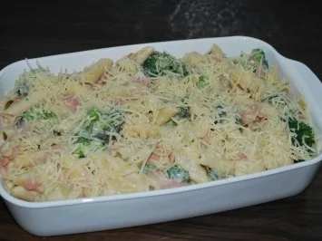 Rezept: Penne-Broccoli-Gratin Bild Nr. 3 Penne-Broccoli-Gratin - Rezept - Bild Nr. 3