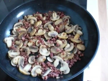 Rezept: Feldsalat mit Meerrettich -Dressing Bild Nr. 7 Feldsalat mit Meerrettich -Dressing - Rezept - Bild Nr. 7