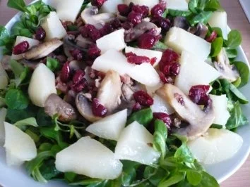 Rezept: Feldsalat mit Meerrettich -Dressing Bild Nr. 10 Feldsalat mit Meerrettich -Dressing - Rezept - Bild Nr. 10